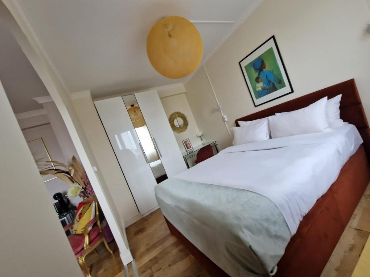 Location Chambre Chez L'Habitant Épinay-sur-Seine Exterior foto